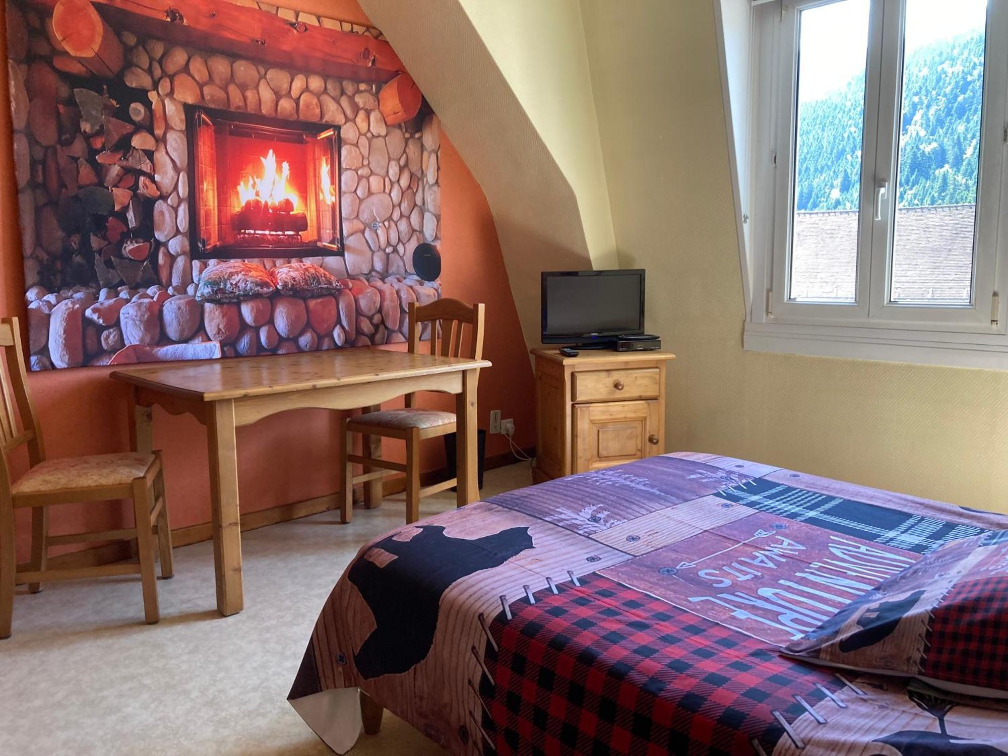 Hotel Victoria Сен-Пиер-дьо-Шартрьоз Екстериор снимка